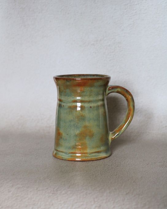 Mug vert/brun en grès