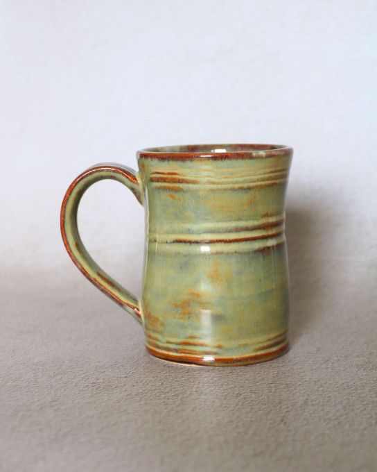 Mug anse large émail vert/brun